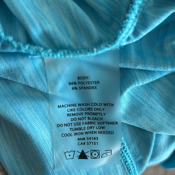 Calvin Klein Performance Long Sleeve Open Back Top- Size XL - Picture 6 of 6